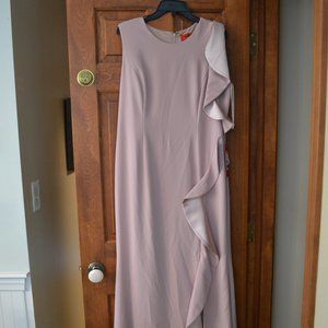 Carmen Marc Valvo Infusion Rose Ruffle Gown 16 NWT